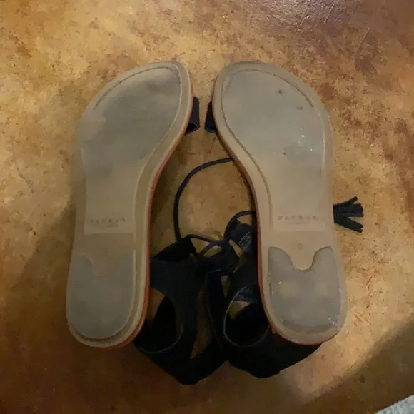 Womens Sandals - Picture 8 of 9